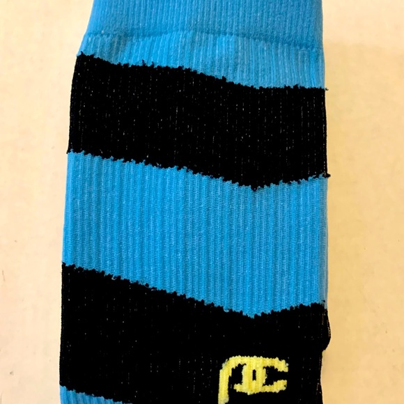 Pro Compression Socks - Picture 2 of 2